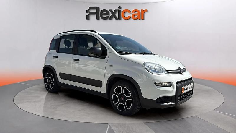 Usado Fiat Panda 71 CV (52 kW) 2022 Blanco Utilitario