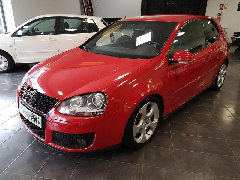 Rojo Usado 2005 VW Golf IV GTI Utilitario | 8990 € (Caro) - Imagen 1/1