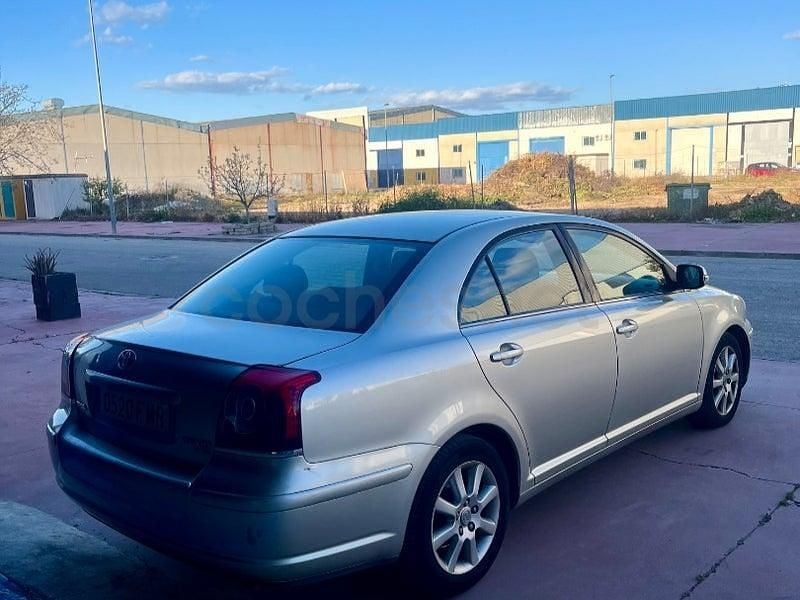 Occasion Toyota Avensis Executive 150 PK (110 kW) 2007 Grijs Sedan