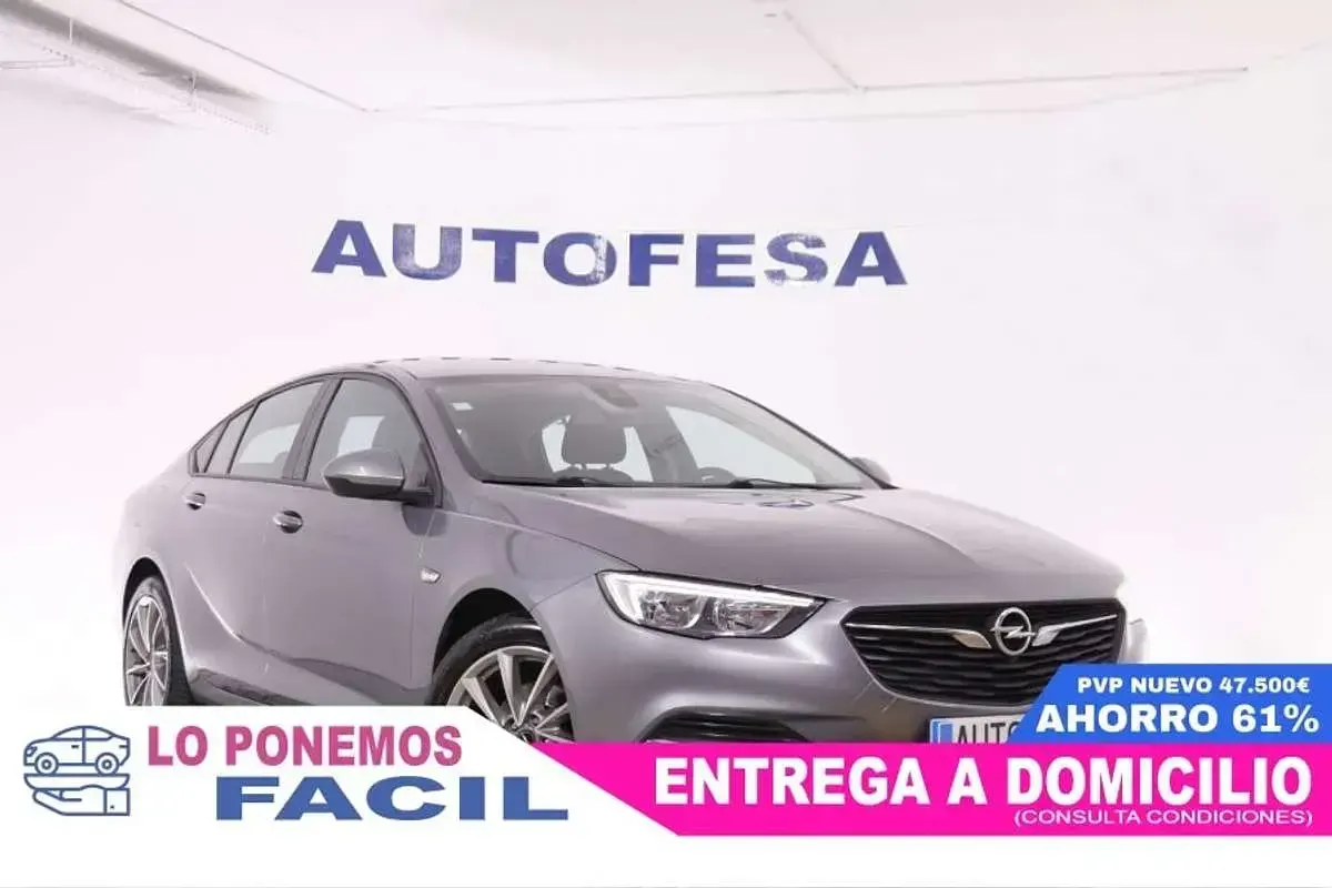 Usado Opel Insignia Innovation 140 CV (102 kW) 2017 Gris Berlina