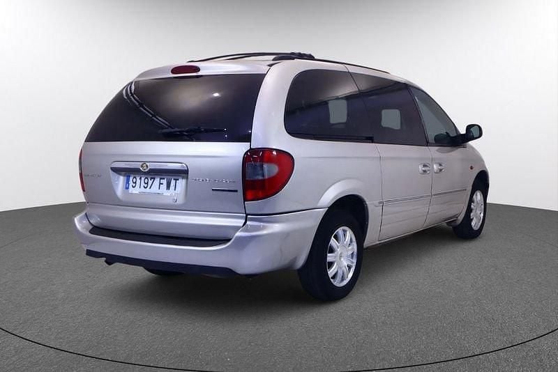 Usado Chrysler Grand Voyager Limited 150 CV (110 kW) 2007 Verde Monovolumen