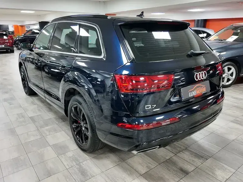 Usado Audi Q7 Sport 272 CV (200 kW) 2016 Azul SUV