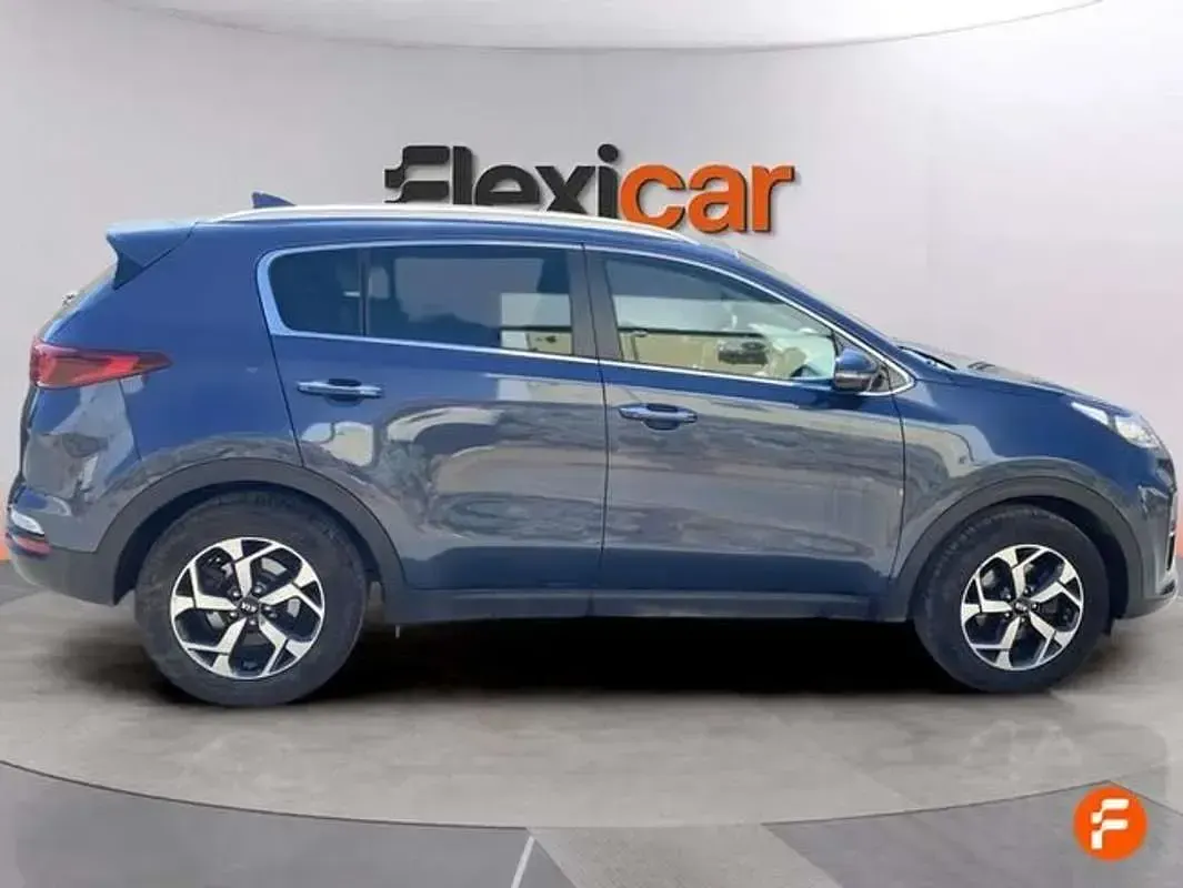 Usado Kia Sportage 136 CV (100 kW) 2020 Azul SUV