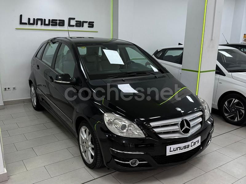 Usado Mercedes B180 Sport Edition 109 CV (80 kW) 2009 Negro Monovolumen