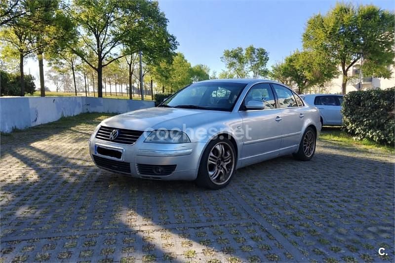 Brugt VW Passat Highline 130 HK (95 kW) 2003 Grå Sedan