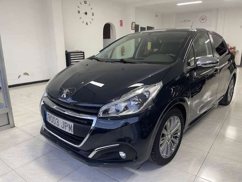 Azul Usado 2016 Peugeot 208 Style Utilitario | 9100 € (Un poco caro) - Imagen 1/4