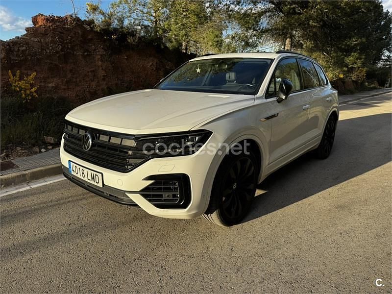 Käytetty VW Touareg R 462 HP (339 kW) 2021 Valkoinen Katumaasturi
