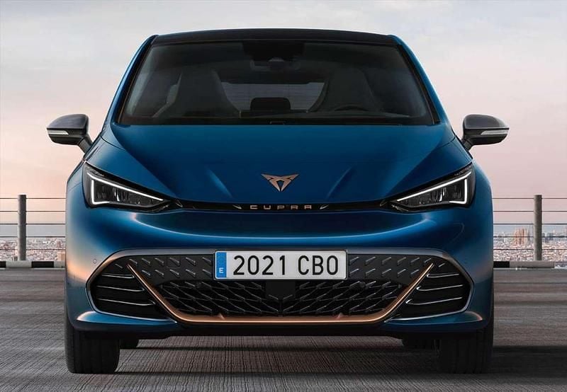 Usado Cupra Born e-Boost 169 kW (231 CV) 2025 Gris Utilitario