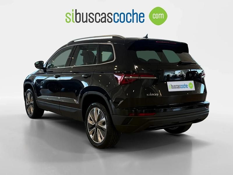 Nuevo Skoda Karoq Selection 150 CV (110 kW) 2025 Negro SUV