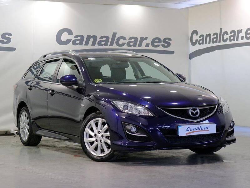 Usado Mazda 6 Style 129 CV (94 kW) 2011 Azul Familiar
