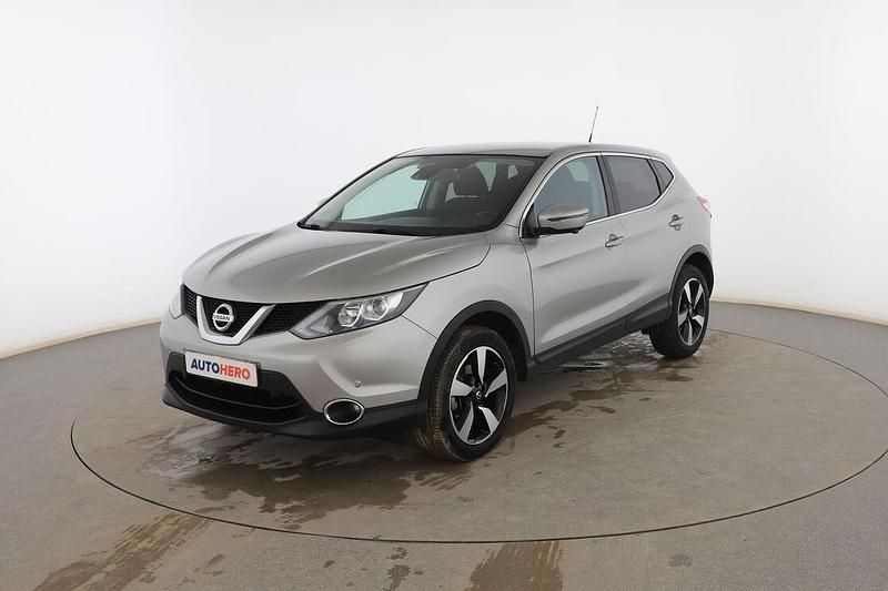Usado Nissan Qashqai N-Connecta 130 CV (95 kW) 2016 Gris SUV