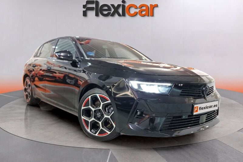 Negro Usado 2022 Opel Astra GS Line Berlina | 18.690 € (Super precio) - Imagen 1/4