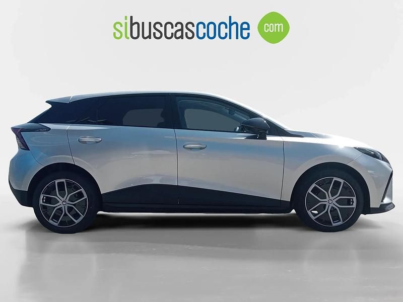 Nuevo MG MG4 EV Luxury 150 kW (204 CV) 2025 Gris/plata Utilitario