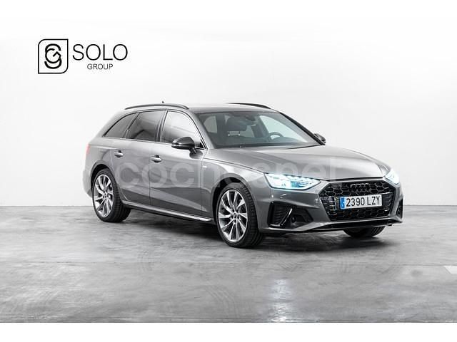 Gris / plata Usado 2022 Audi A4 Ambiente Familiar | 32.900 € (Precio justo) - Imagen 1/4