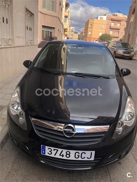 Negro Usado 2008 Opel Corsa Sport Berlina | 3800 € (Precio justo) - Imagen 1/4
