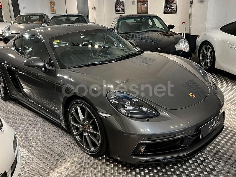 Usado Porsche 718 Cayman GTS 400 CV (294 kW) 2022 Gris / plata Coupe