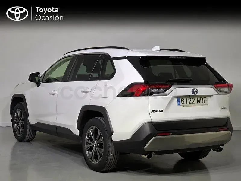 Usado Toyota RAV4 Hybrid Advance 218 CV (160 kW) 2023 Blanco SUV