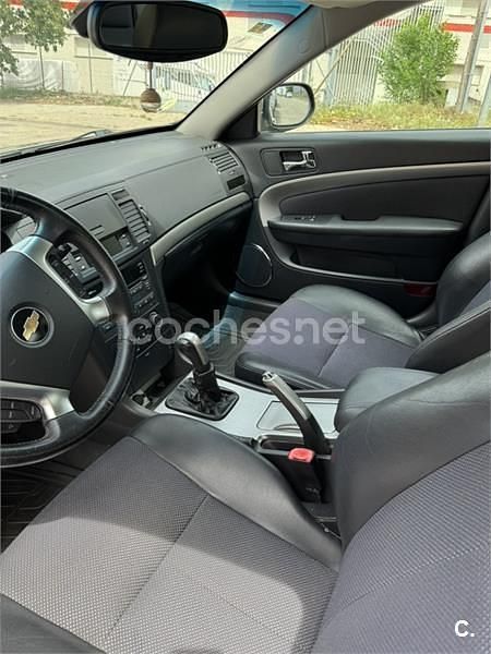 Usado Chevrolet Epica LT 150 CV (110 kW) 2010 Beige Berlina