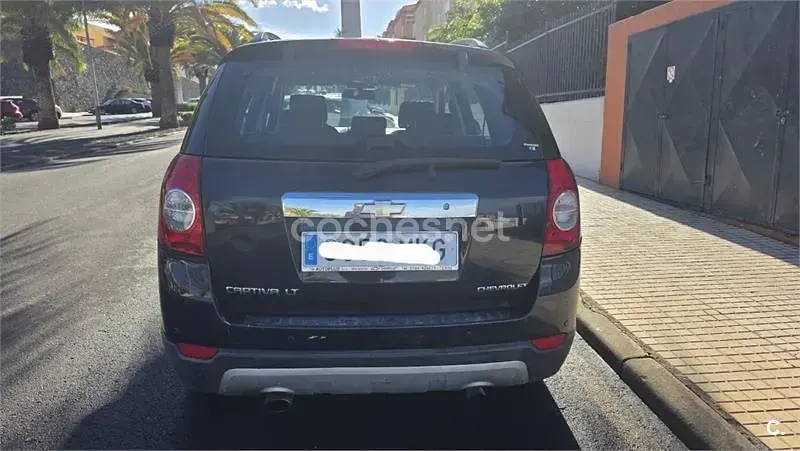 Usado Chevrolet Captiva 150 CV (110 kW) 2009 Negro SUV