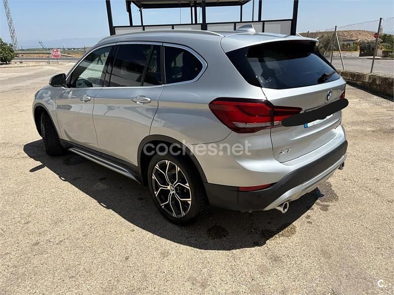 Usado BMW X1 Sport Line 190 CV (139 kW) 2019 Gris / plata SUV