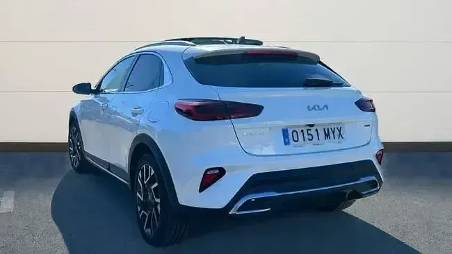 Usado Kia XCeed 141 CV (103 kW) 2025 Blanco SUV