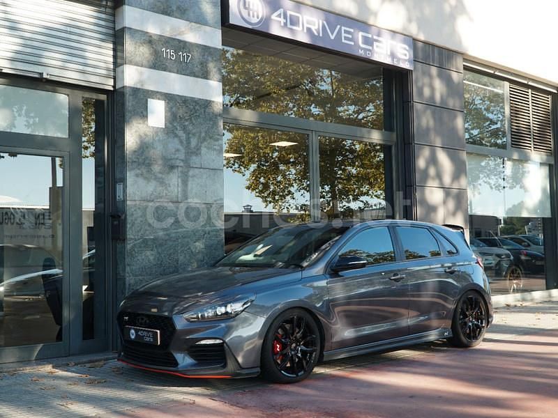 Gris / plata Usado 2018 Hyundai i30 N Performance Berlina | 24.900 € (Precio justo) - Imagen 1/4