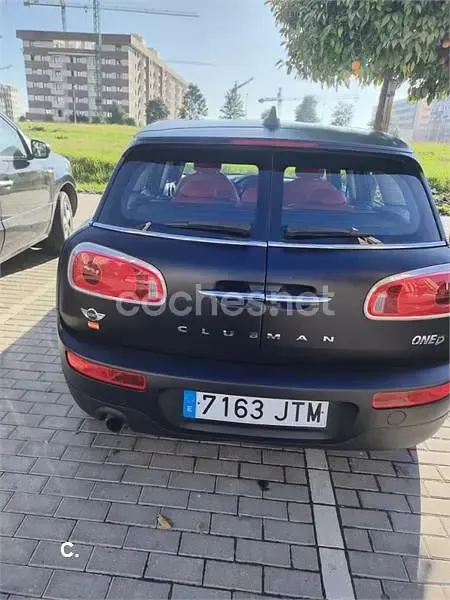 Usado Mini One D Clubman 116 CV (85 kW) 2016 Negro Familiar