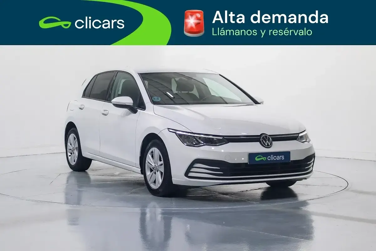 Usado VW Golf VIII Life 115 CV (84 kW) 2022 Blanco Berlina