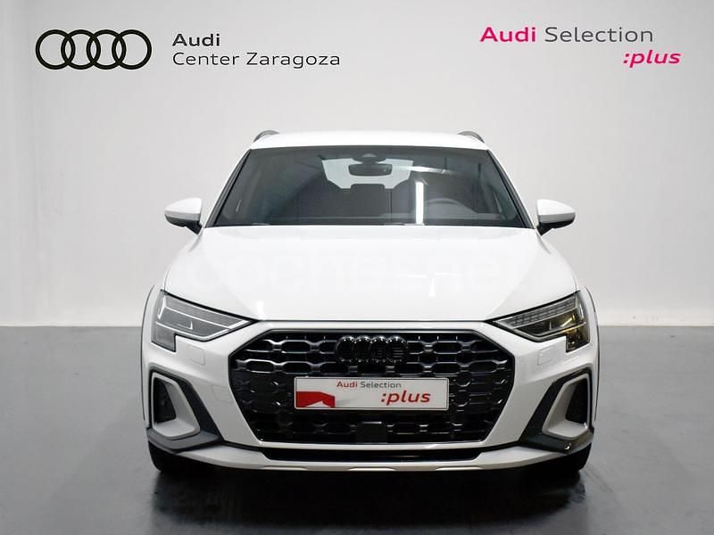 Uusi Audi A3 204 HP (150 kW) 2025 Valkoinen Sedan