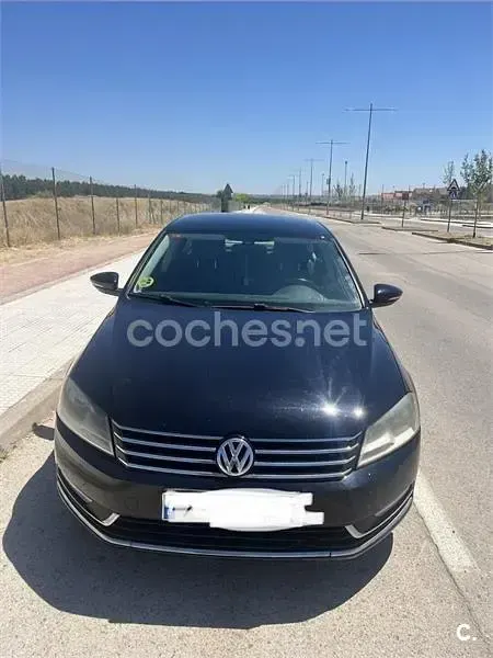 Usado VW Passat Advance 140 CV (102 kW) 2011 Negro Berlina