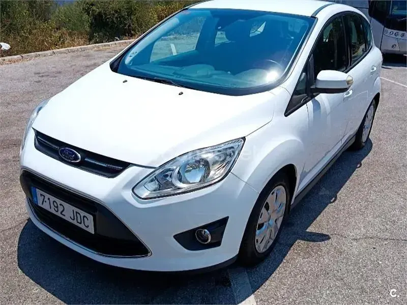 Usado Ford C-MAX Trend 95 CV (69 kW) 2015 Blanco Monovolumen