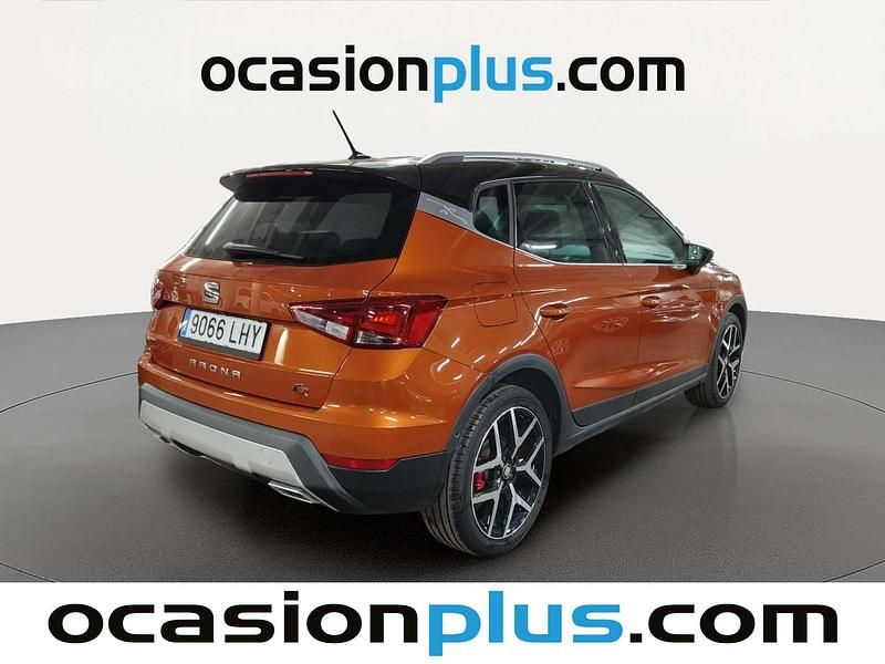 Usado Seat Arona FR 150 CV (110 kW) 2020 Naranja SUV