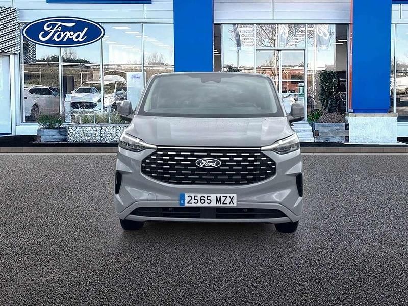 Usado Ford Tourneo Custom Titanium 150 CV (110 kW) 2025 Van
