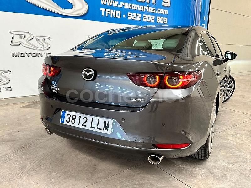 Usado Mazda 3 186 CV (136 kW) 2021 Gris / plata Berlina
