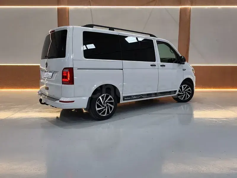 Usado VW Multivan 150 CV (110 kW) 2019 Blanco Monovolumen