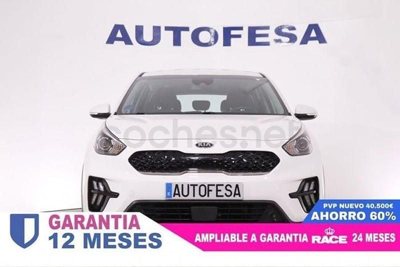 Usado Kia Niro 141 HP (103 kW) 2021 Branco SUV
