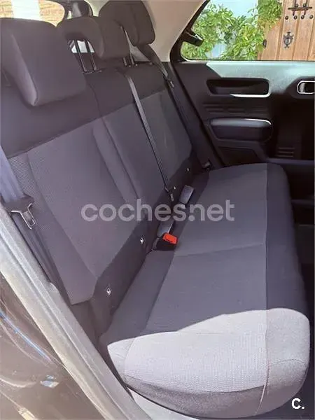 Usado Citroën C4 Feel 110 CV (80 kW) 2020 Negro Berlina
