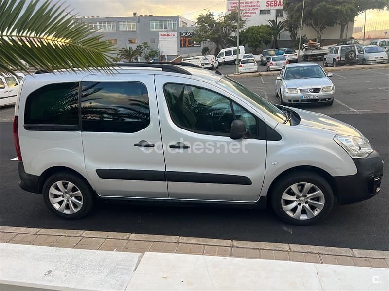 Usado Peugeot Partner Tepee Outdoor 100 CV (73 kW) 2016 Blanco Monovolumen