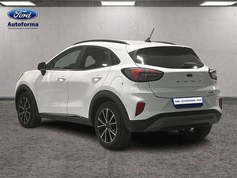 Usado Ford Puma ST-Line 125 CV (91 kW) 2022 Plateado SUV