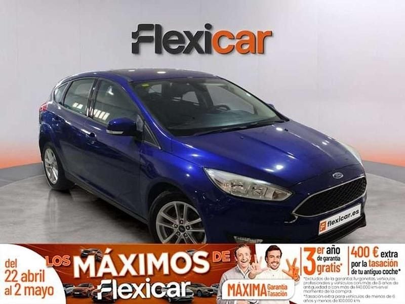 Usado Ford Focus Active 125 CV (91 kW) 2018 Azul Utilitario