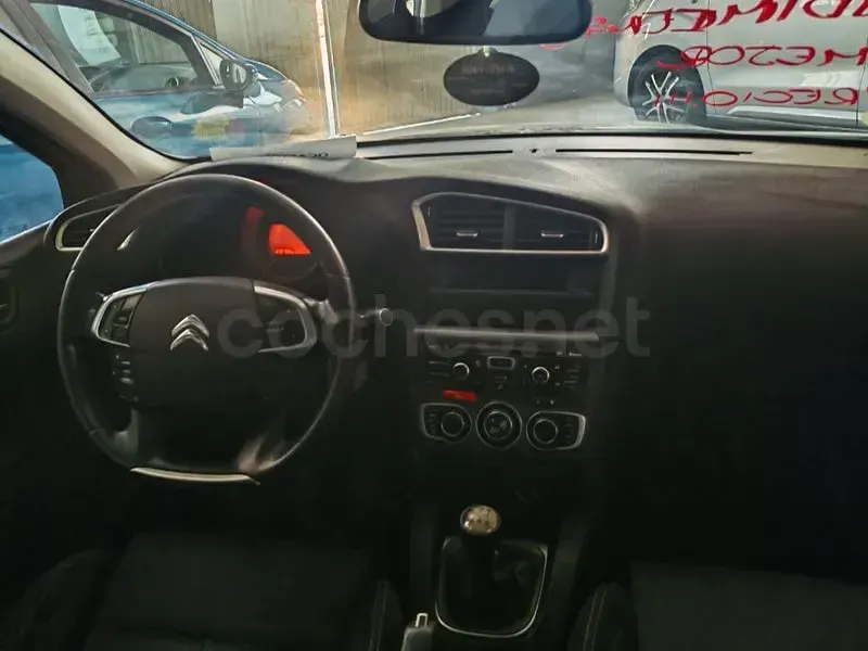 Usado Citroën C4 Seduction 112 CV (82 kW) 2012 Negro Berlina