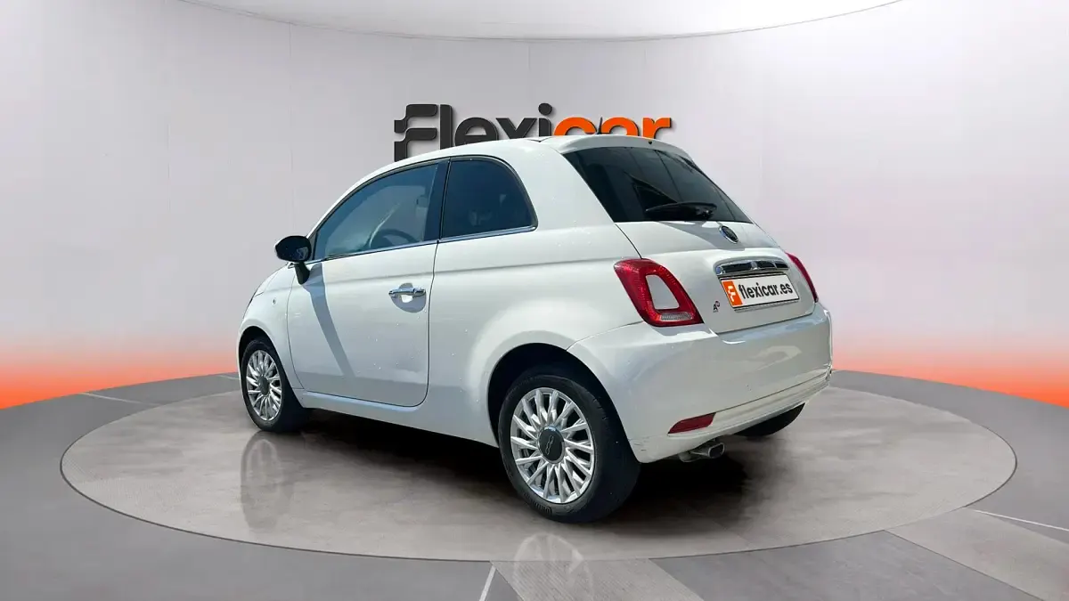 Usado Fiat 500 69 CV (50 kW) 2020 Blanco Berlina