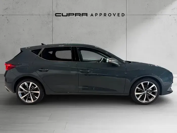 Nuevo Seat Leon FR 150 CV (110 kW) 2026 Azul Berlina