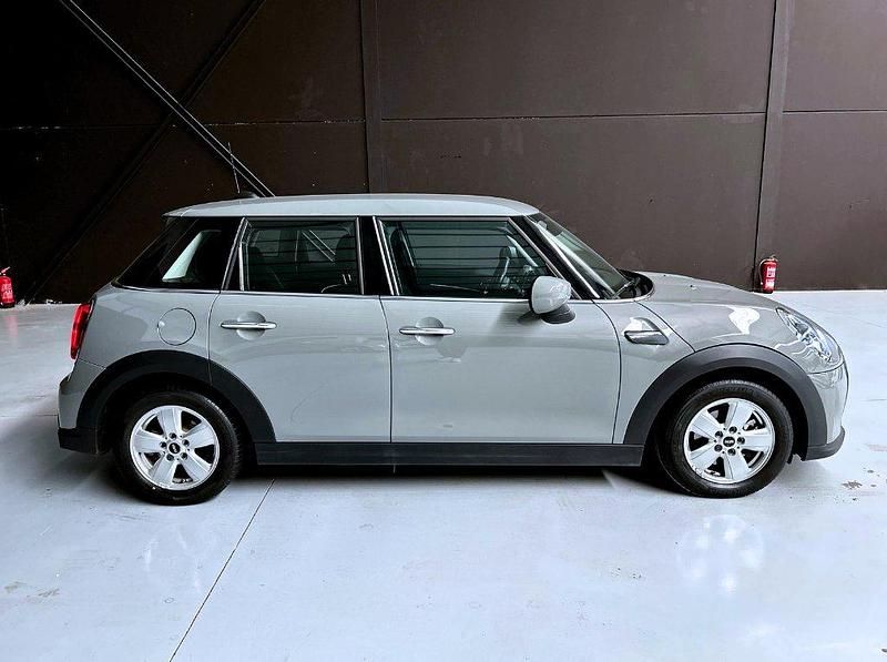 Usado Mini Cooper 136 CV (100 kW) 2022 Gris Utilitario