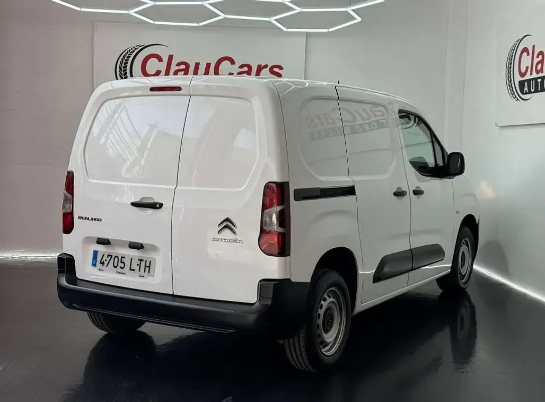 Usado Citroën Berlingo 102 CV (75 kW) 2021 Blanco Monovolumen