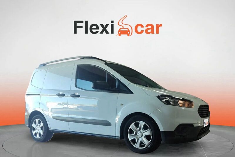 Blanco Usado 2019 Ford Tourneo Courier Ambiente Monovolumen | 7990 € (Super precio) - Imagen 1/4