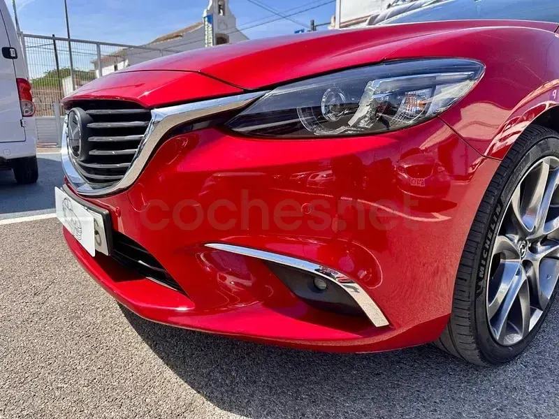 Usado Mazda 6 Luxury 175 CV (128 kW) 2017 Rojo Berlina