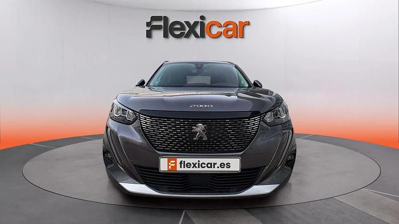Usado Peugeot 2008 Allure 131 CV (96 kW) 2021 Gris SUV