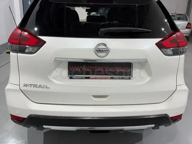 Usado Nissan X-Trail Tekna 130 CV (95 kW) 2018 Blanco SUV