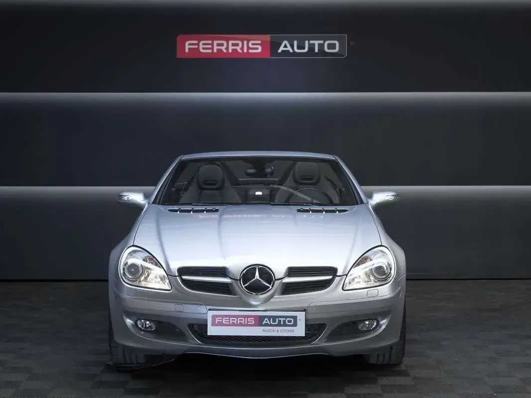 Usado Mercedes SLK280 231 CV (169 kW) 2006 Gris Descapotable